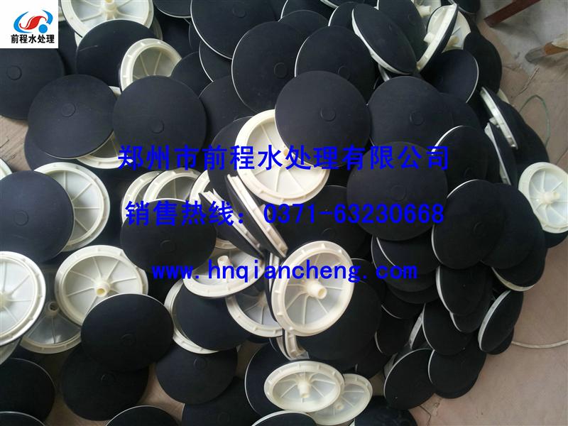 膜片曝氣器（頭）成品裝箱